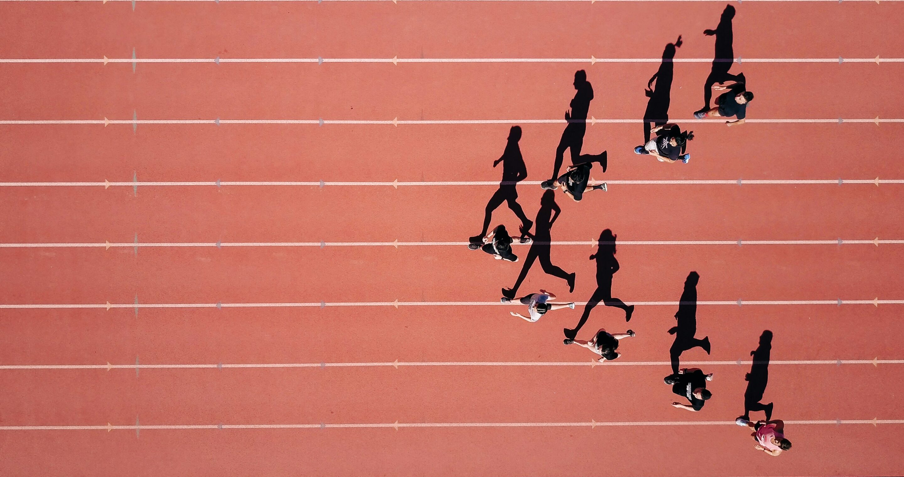 Group running together, person at the front influence others